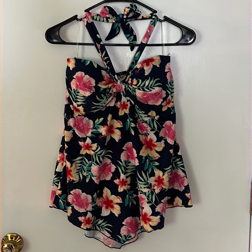 No Boudaries TubeTop / Halter Top